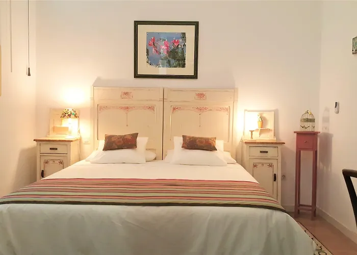 ゲストハウス Canaritos 3*