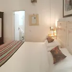 Πανσιόν Canaritos 3*