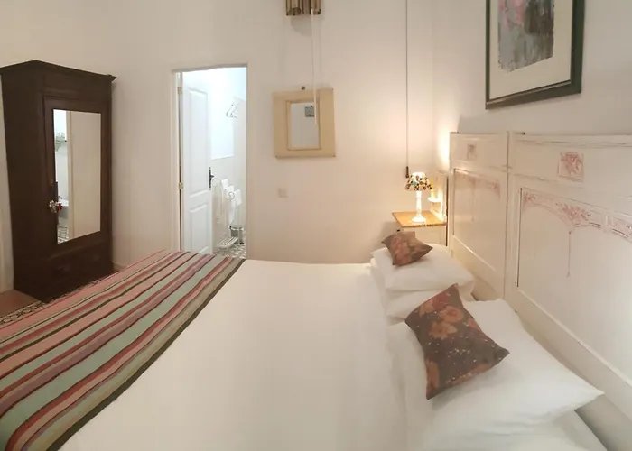 Πανσιόν Canaritos 3*