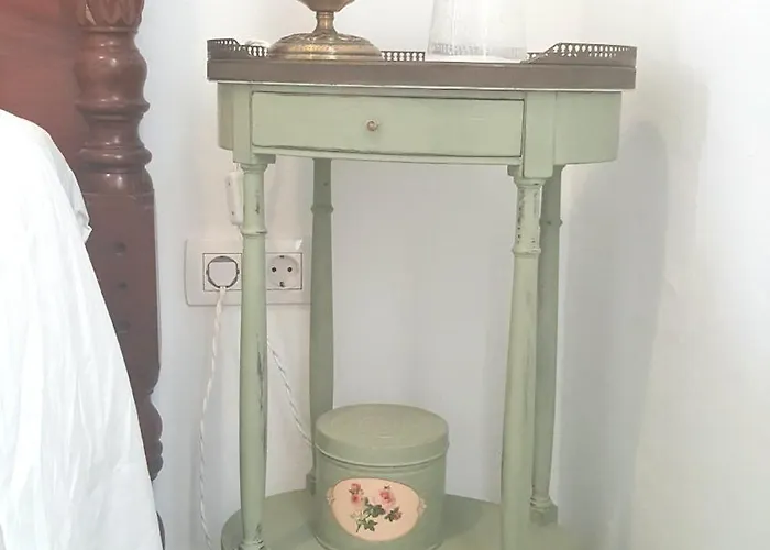 Canaritos Πανσιόν 3*